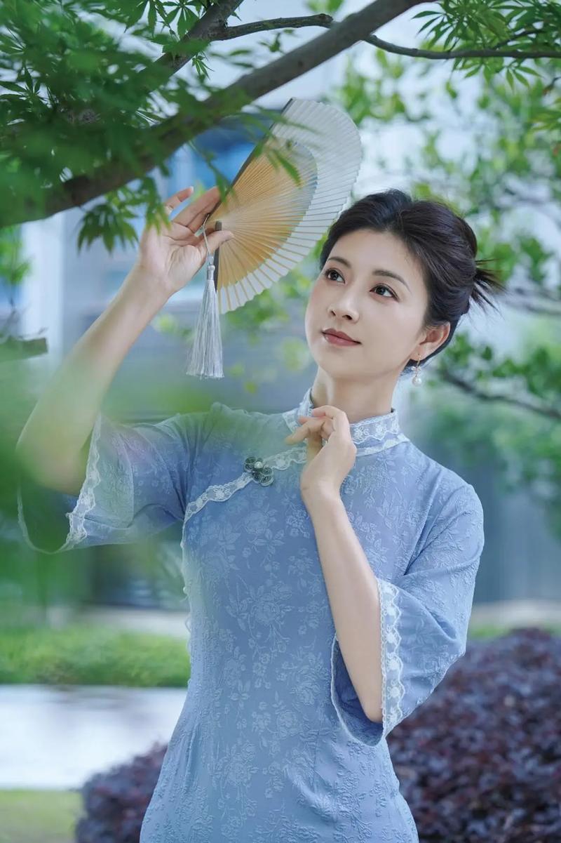 典雅端莊，如蘭綻放 斕曦（沈眉莊）商務(wù)合作邀約